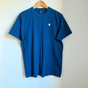 Apple T-Shirt Size M 100% Cotton Logo Short Sleeve Men's Crew Neck Blue Employee